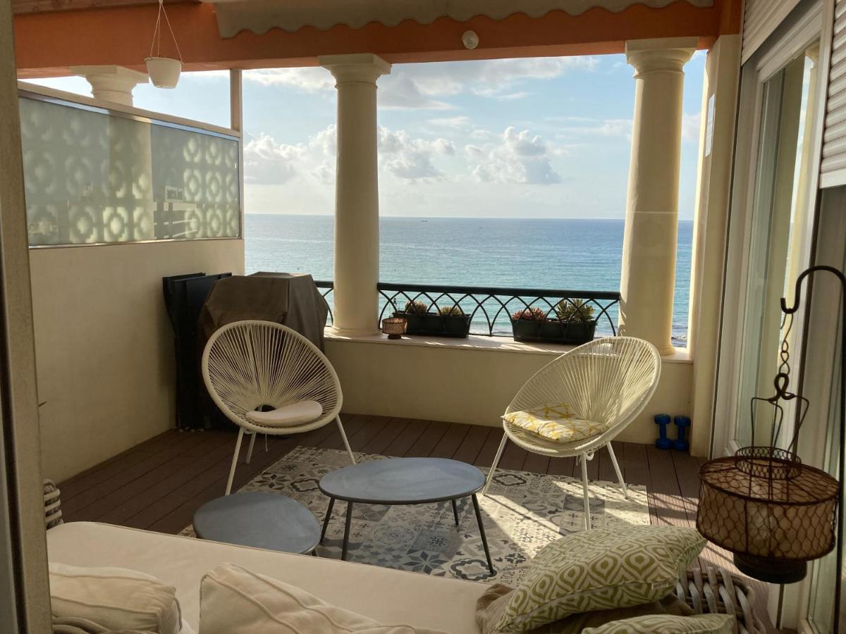 Atico Loft En Frente Al Mar Terraza Vista Espectacular Apartman Alicante Kültér fotó